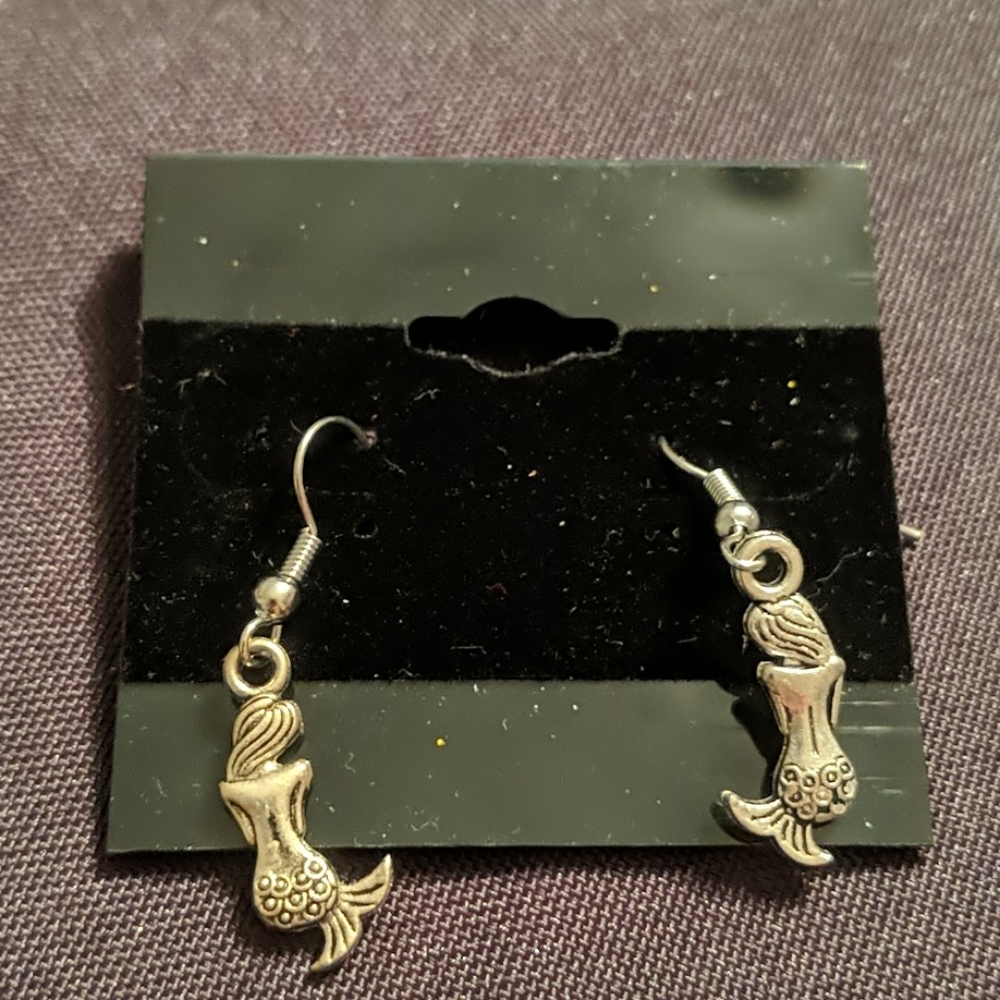 - Mermaids Fashion Earrings